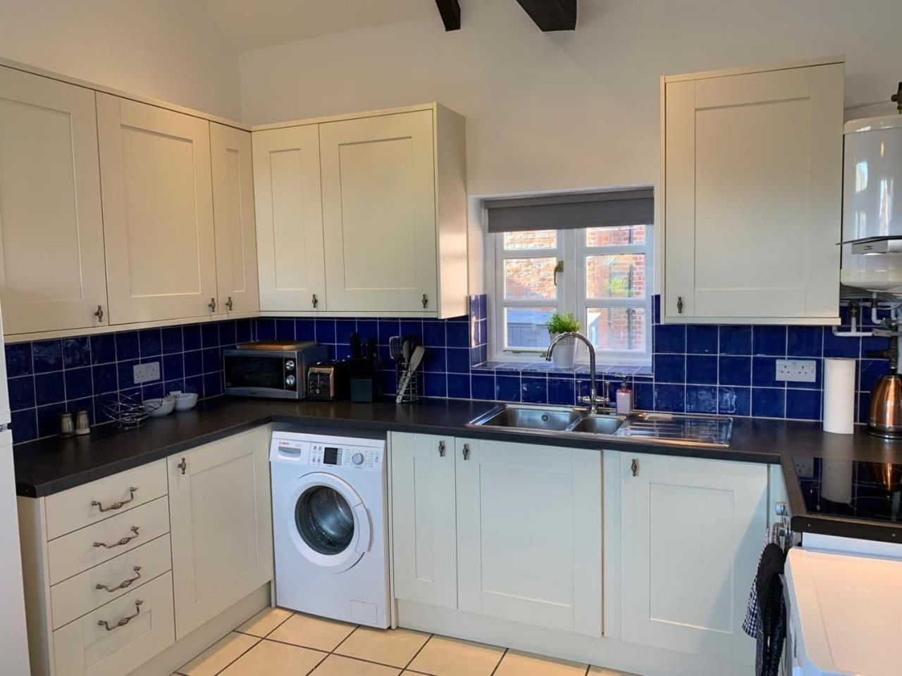 Ashbrook Lewis - Two Bedroom, Two Bathroom Cottage Nr Harwell Oxford 디드코트 외부 사진