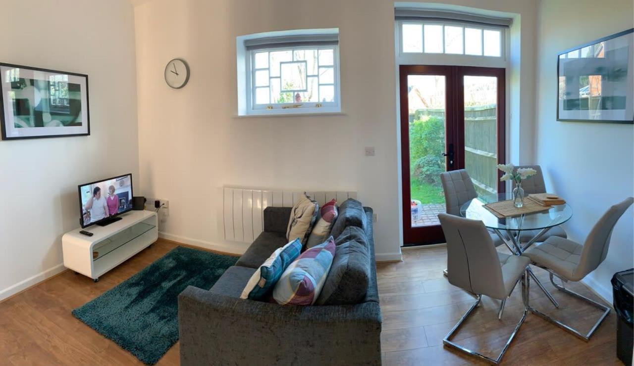 Ashbrook Lewis - Two Bedroom, Two Bathroom Cottage Nr Harwell Oxford 디드코트 외부 사진